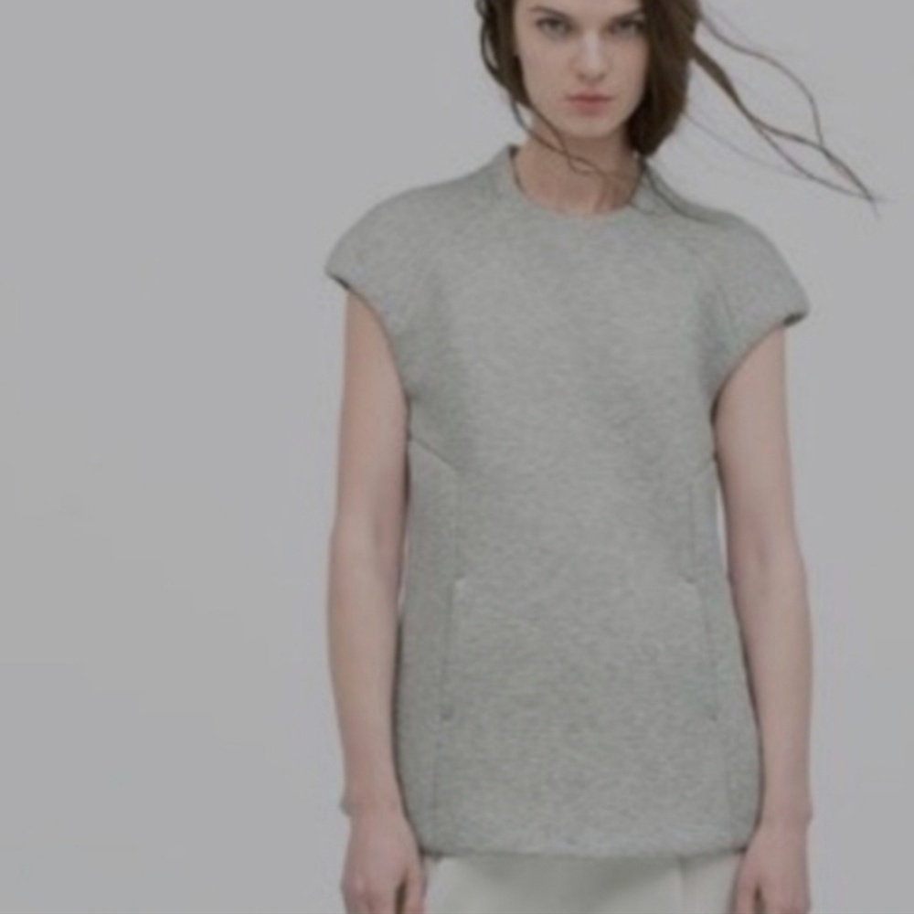 Zara sporty cap sleeved top - Picture 2 of 8